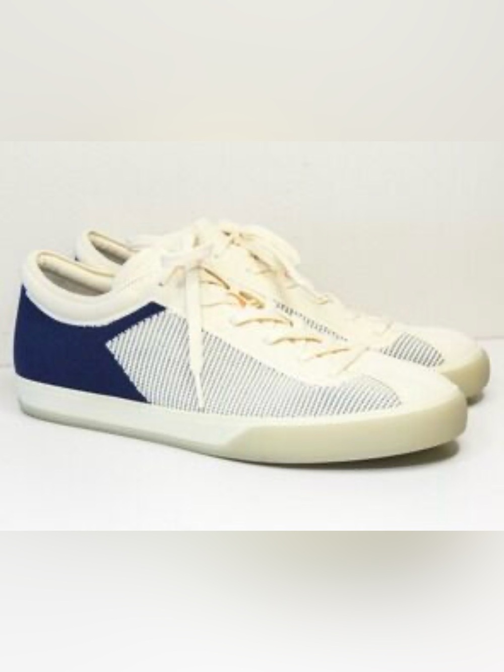 Rothy’s Lace up Sz 5